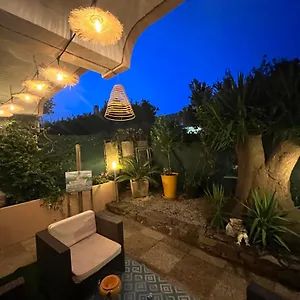 Appartement Private Garden In Center Of Tropez